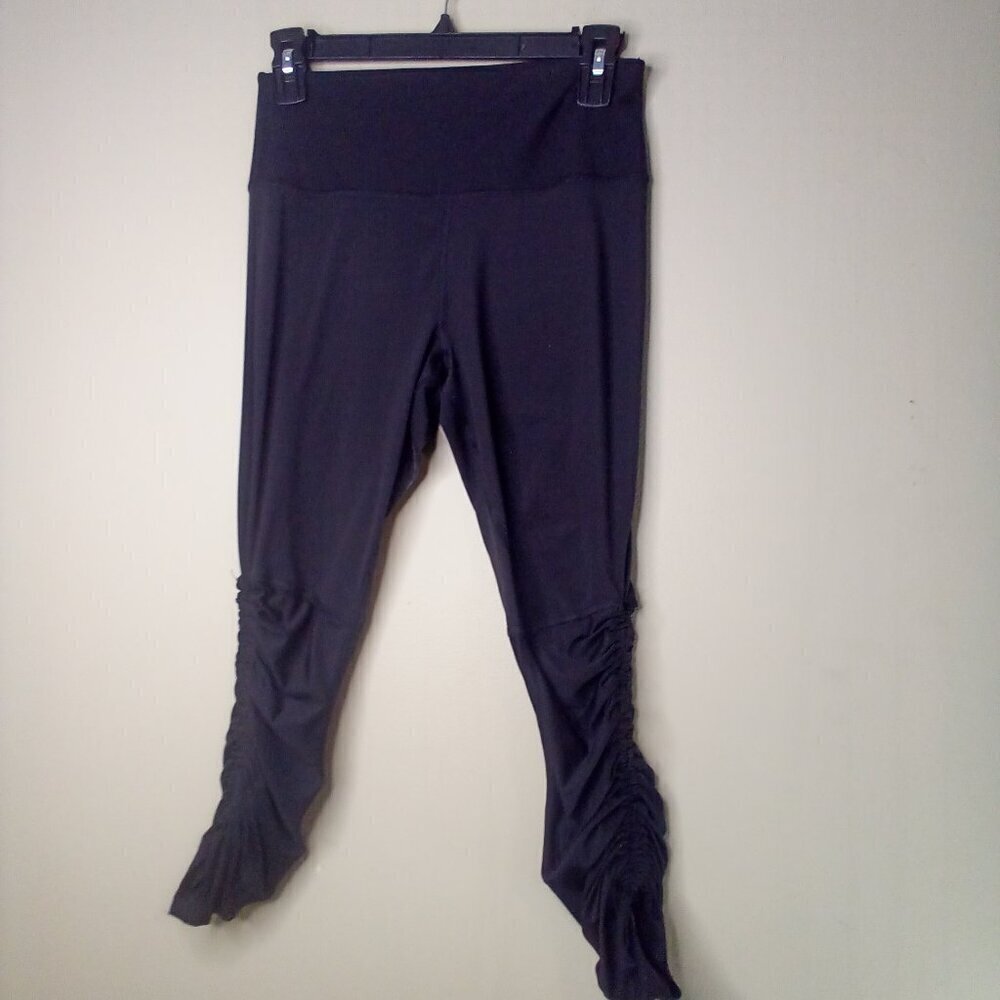 Avia Capri Leggings Women S Gathered Legs Ribbon Tie Hem Active Athletic Black